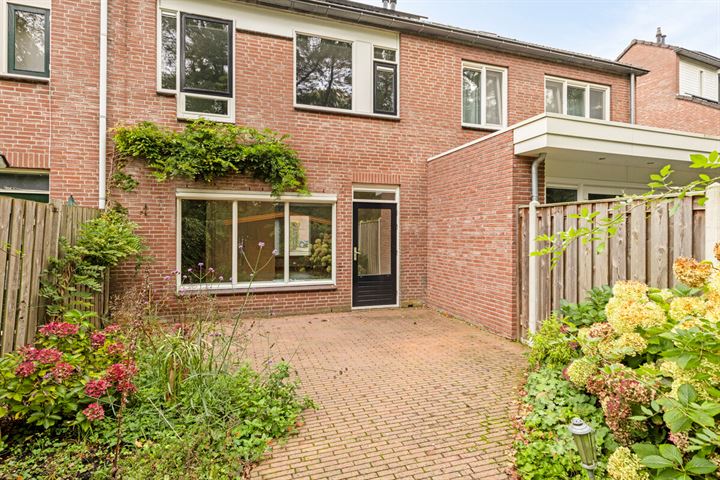 Dinant Dijkhuisstraat 154 in Hengelo