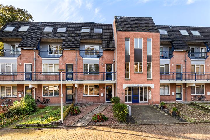 Dinant Dijkhuisstraat 68 in Hengelo