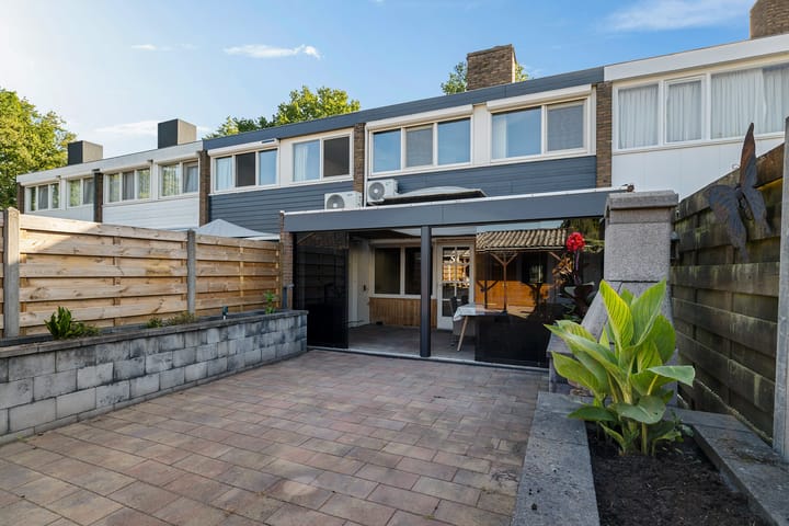 Photo of property Dingspellaan 11, Emmen
