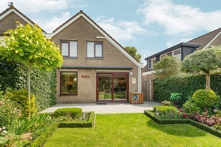 Dinkelstraat 4 in Almere foto
