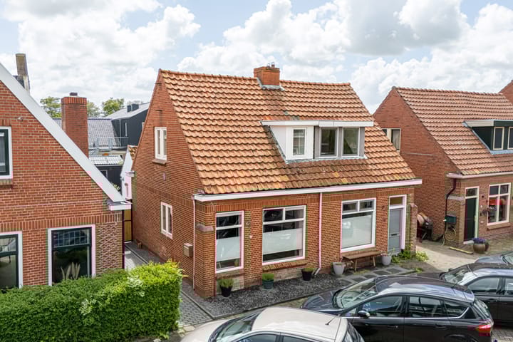 Dirck Raphaëlsz Camphuysenstraat 29 in Dokkum foto