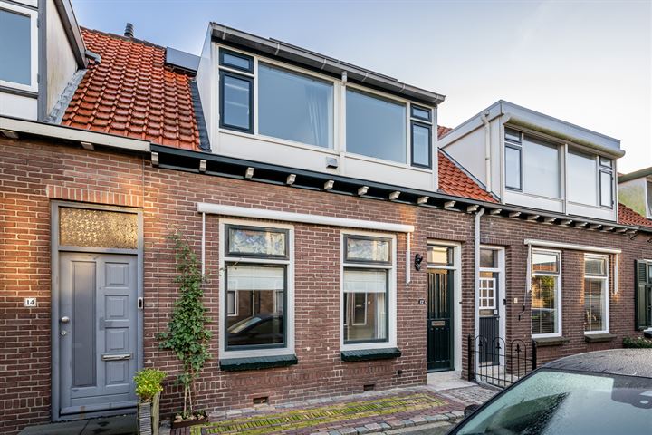 Dirk Bosstraat 12 in Middelharnis