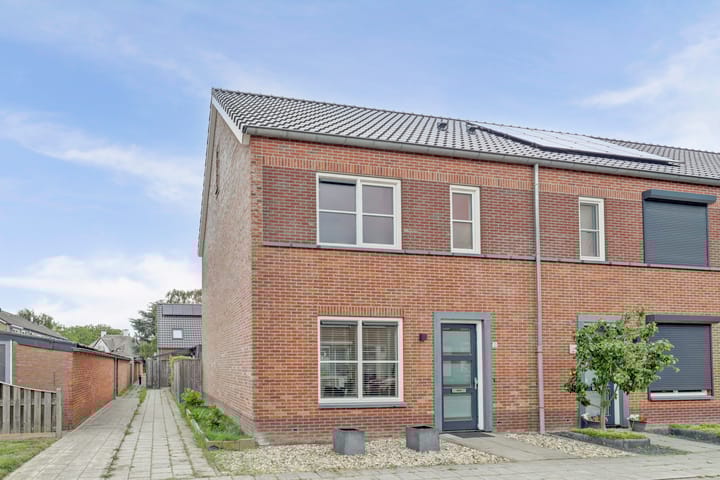 Dirk Jan Blomstraat 33 in Kruiningen
