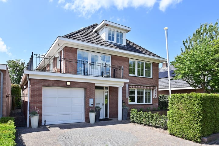 Dirk Tersteeglaan 33 in Naarden