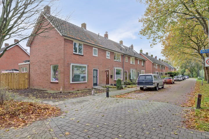 Dirk Wierengastraat 1 in Enkhuizen