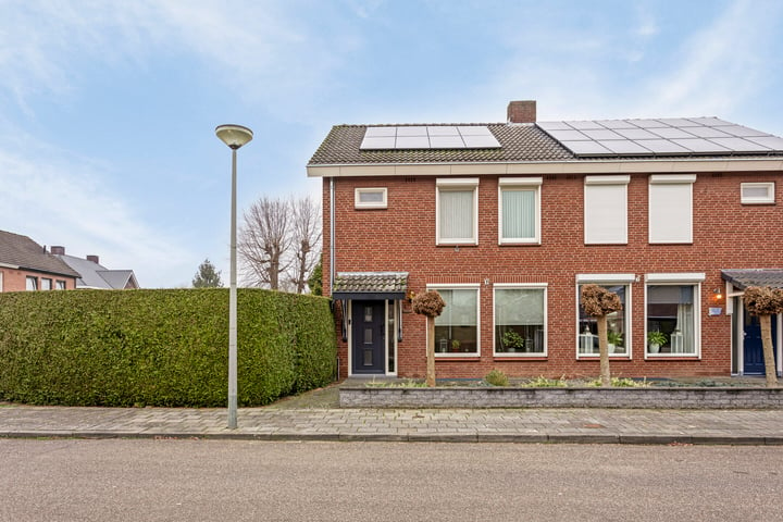 Distelstraat 1 in Milsbeek