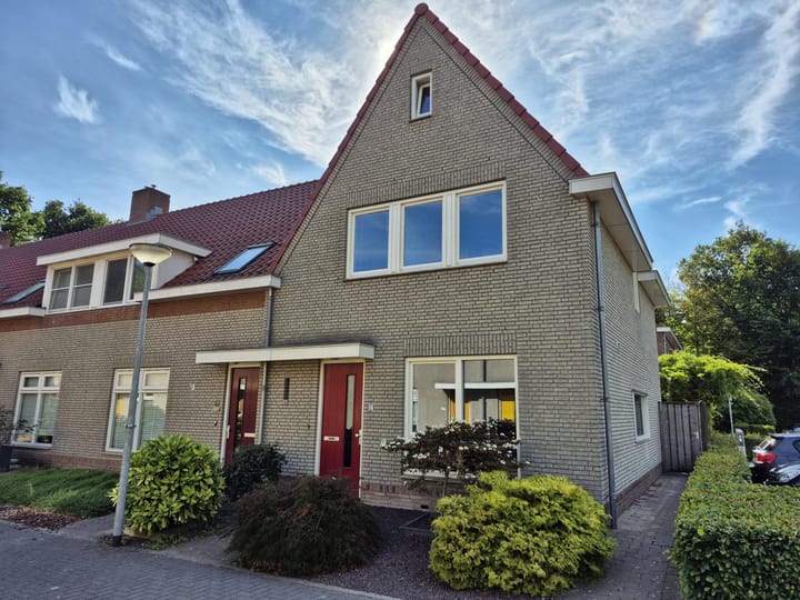 Distelveld 12 in Wintelre photo