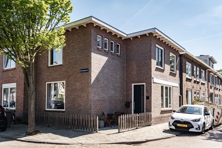 Djambistraat 9 in Haarlem
