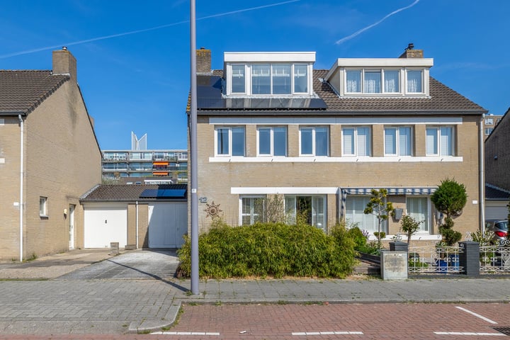Djeddalaan 112 in Rotterdam