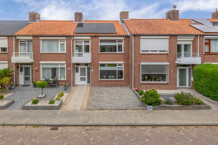 Doctor Ariënslaan 98 in Zevenbergen