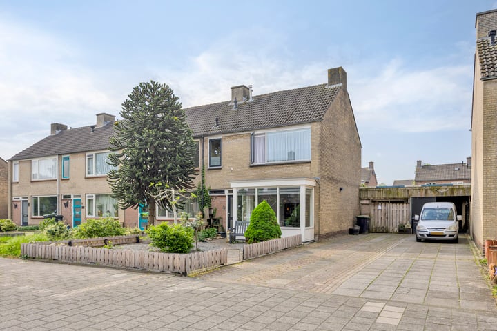 Doctor Poelsstraat 14 in Geffen