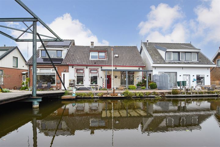 Photo of property Doctor van Noortstraat 123, Leidschendam