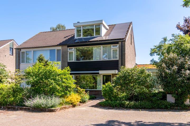 Photo of property Doddegras 26, Veenendaal