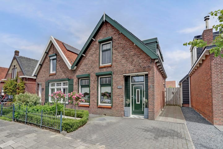 Doelstraat 66 in Krabbendijke