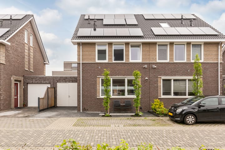 Doerianstraat 12 in Almere