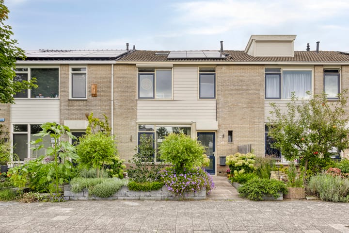 Doggersbank 5 in Emmeloord