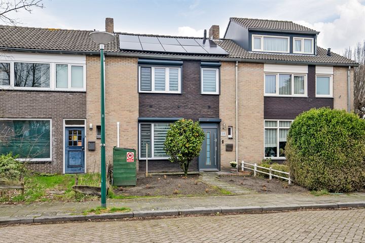 Dokter A.Hoynck van Papendrechtstraat 18 in Bergeijk