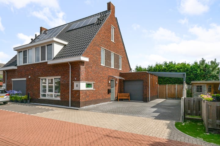 Photo of property Dokter A. Quartelstraat 8, Ter Aar