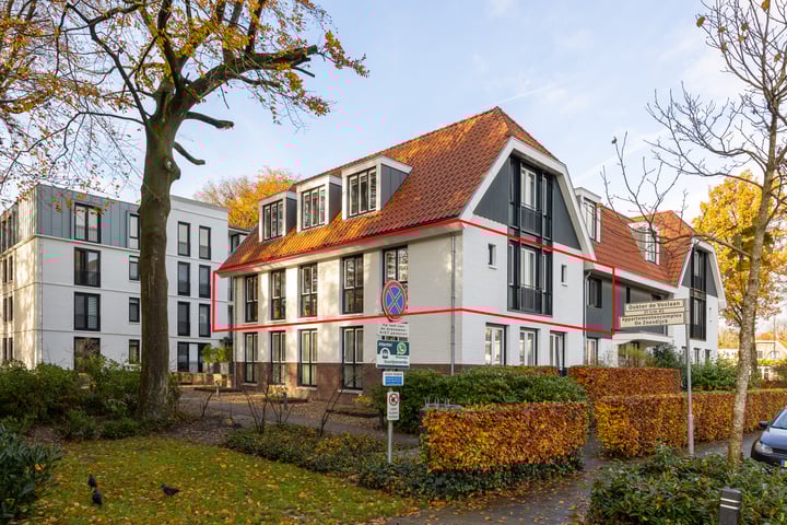 Photo of property Dokter de Voslaan 9, Soest