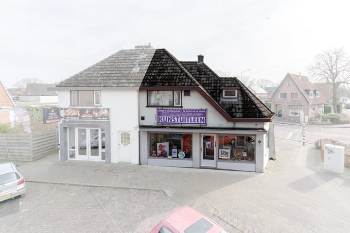 Photo of property Dokter Holtropstraat 169, Ermelo