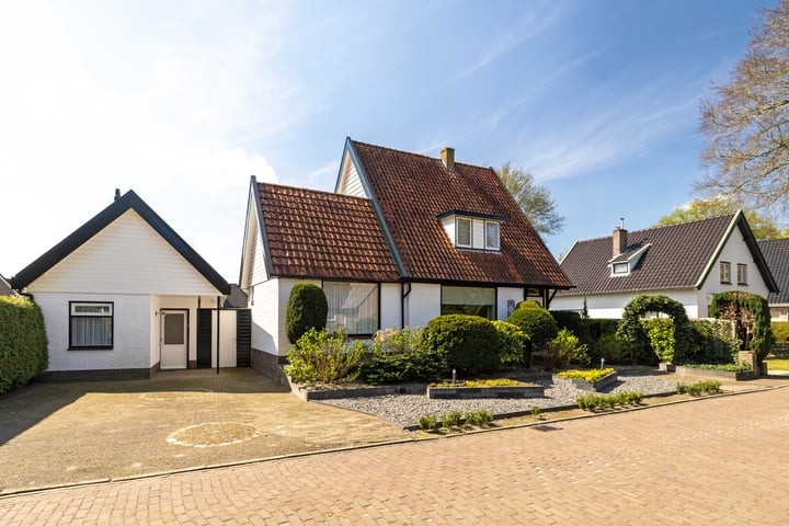 Foto van woning Dokter Huisinghlaan 7, Nunspeet