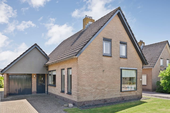 Photo of property Dokter Larijweg 35, Ruinerwold