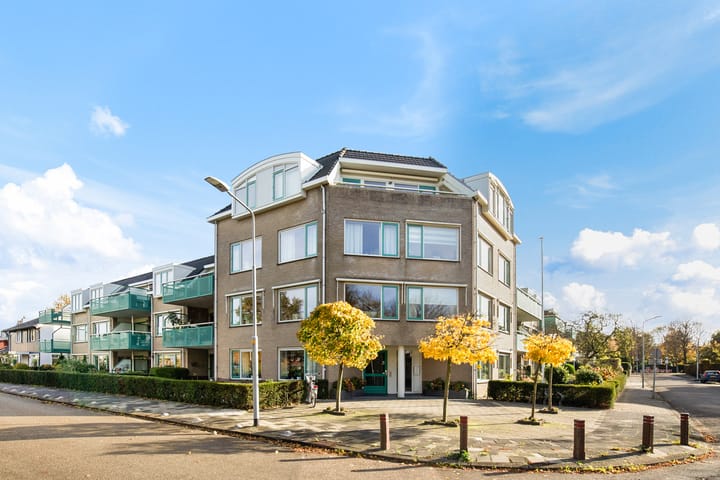 Dokter Van Haeringenplantsoen 6-02 in Nieuw-Vennep