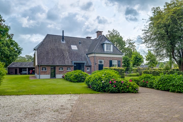 Dollehoedsdijk 9 in Barchem