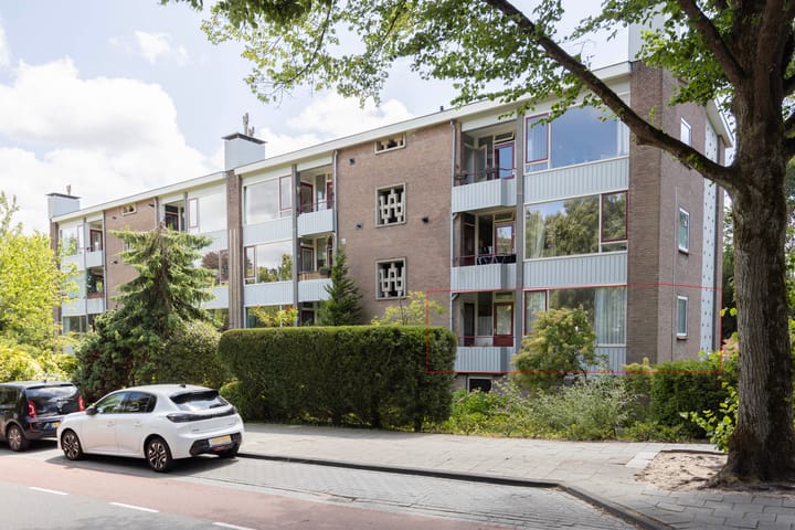 Dompvloedslaan 6 in Overveen