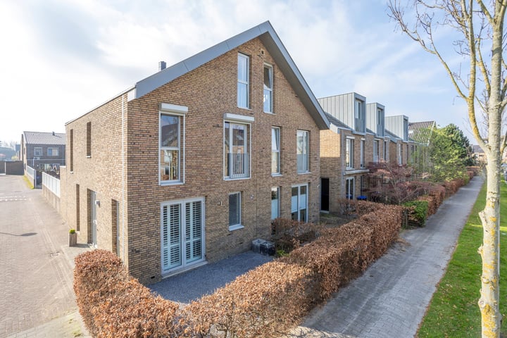 Dongestraat 43 in Berkel en Rodenrijs