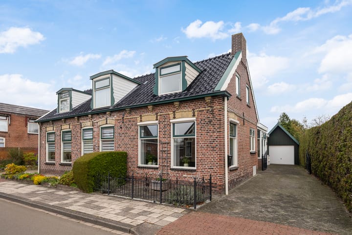 Doniawei 61 in Damwâld