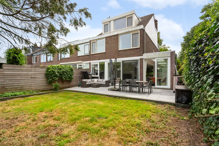 Donizettilaan 2 in Rotterdam