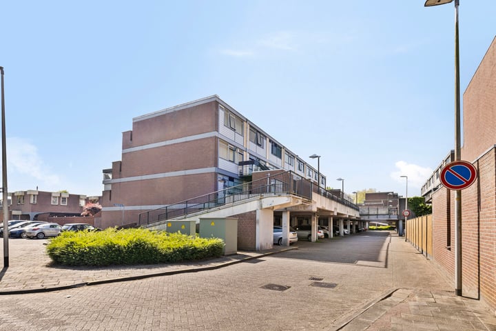Donizettirode 4 in Zoetermeer