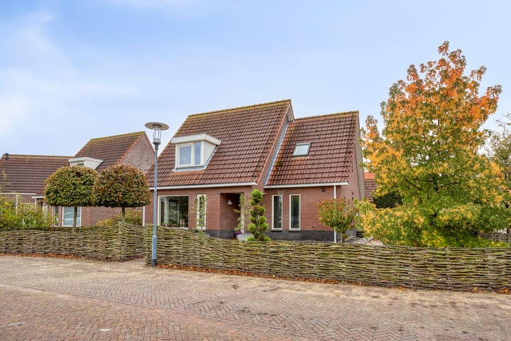 Photo de la maison Donkershoekstraat 8, Hoedekenskerke