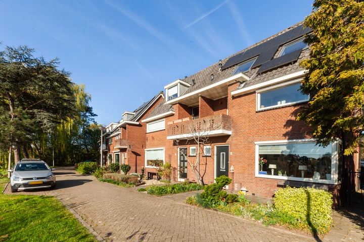 Photo of property Donkersloot 14, Alblasserdam
