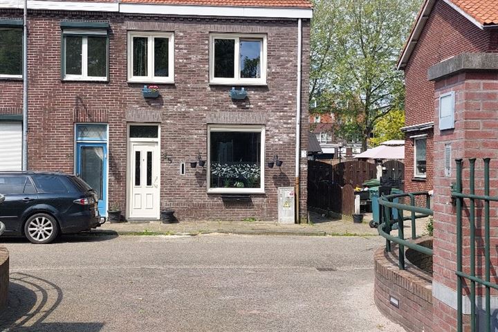 Doolhofstraat 35 in Weert