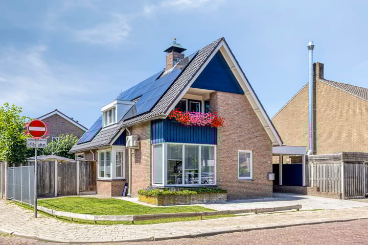 Doormanstraat 22 in Borne Foto