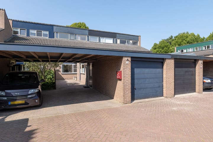 Doornenburg 12 in Barneveld Foto