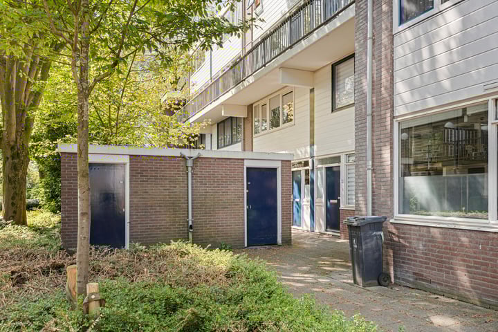 Doornenburg 520 in Deventer