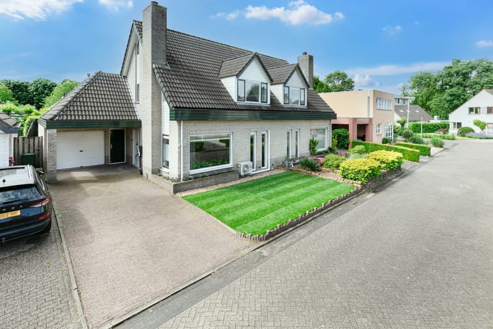 Photo of property Doorniksland 6, Hoevelaken