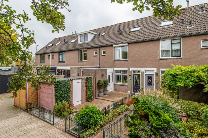 Dopheidestraat 48 in Lisserbroek