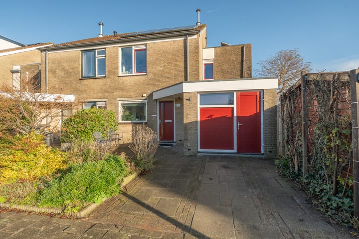 Dopheidestraat 80 in Lisserbroek