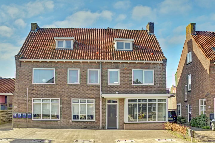 Photo of property Dorpsstraat 105, Renswoude
