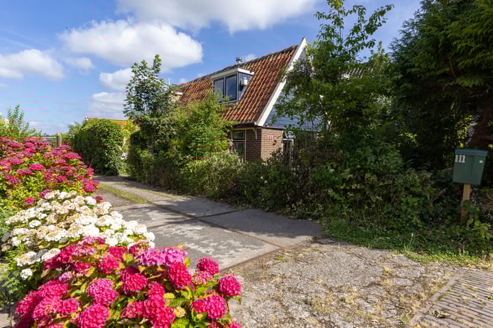 Photo of property Dorpsstraat 111, Winkel