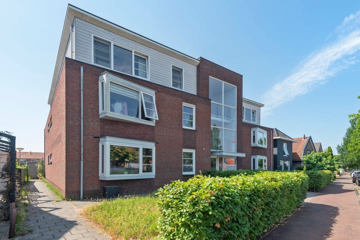 Dorpsstraat 12A in Wormer