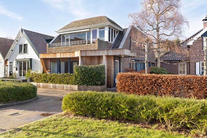 Photo of property Dorpsstraat 140, Castricum