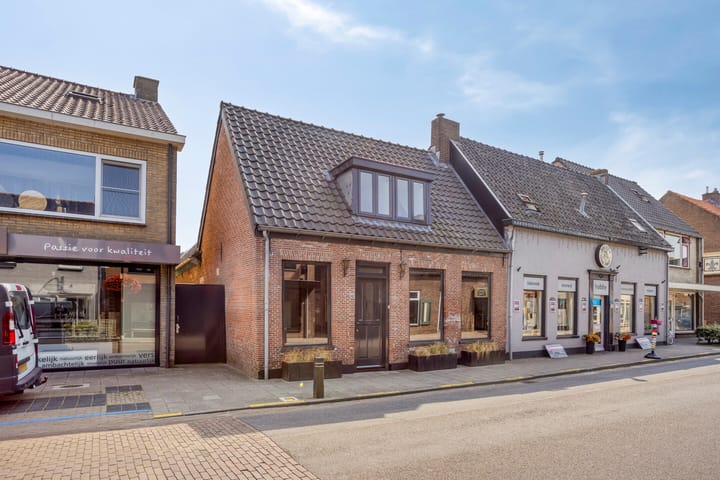 Dorpsstraat 142 in Scherpenzeel