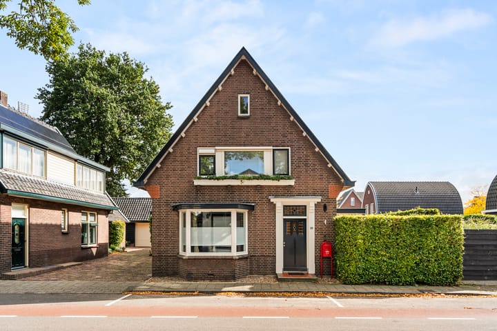 Photo of property Dorpsstraat 160, Lunteren