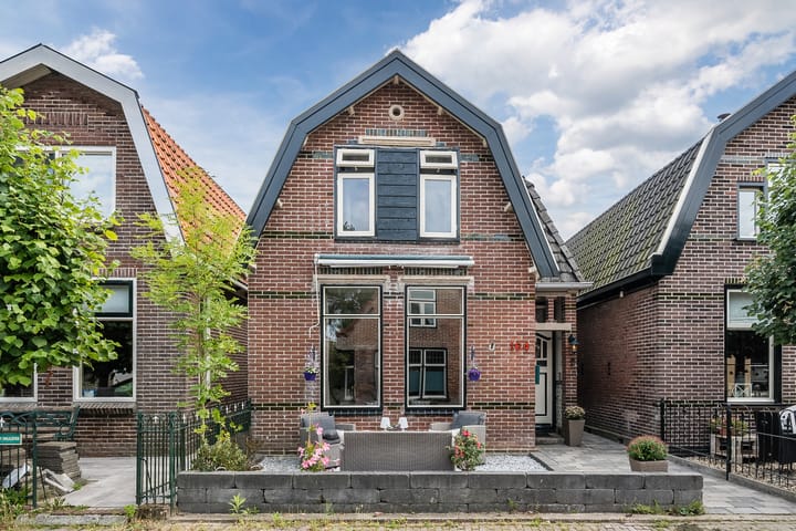 Dorpsstraat 164 in Broek op Langedijk