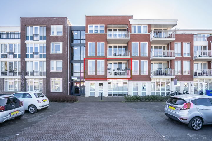 Photo of property Dorpsstraat 17, Vuren